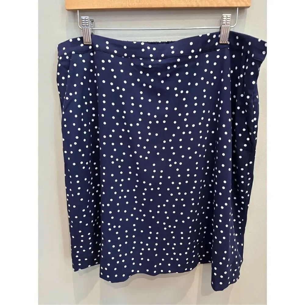 41Hawthorn NWT XL navy polka dot Verna scallop hem lined skirt